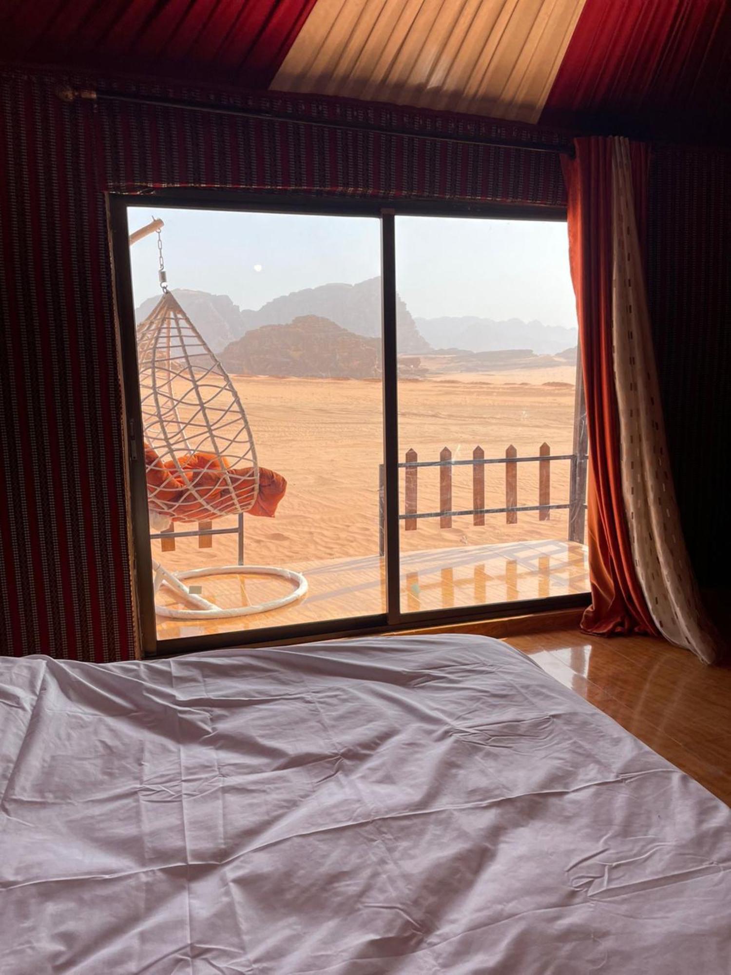 Calm Camp Bed & Breakfast Вади Рум Екстериор снимка