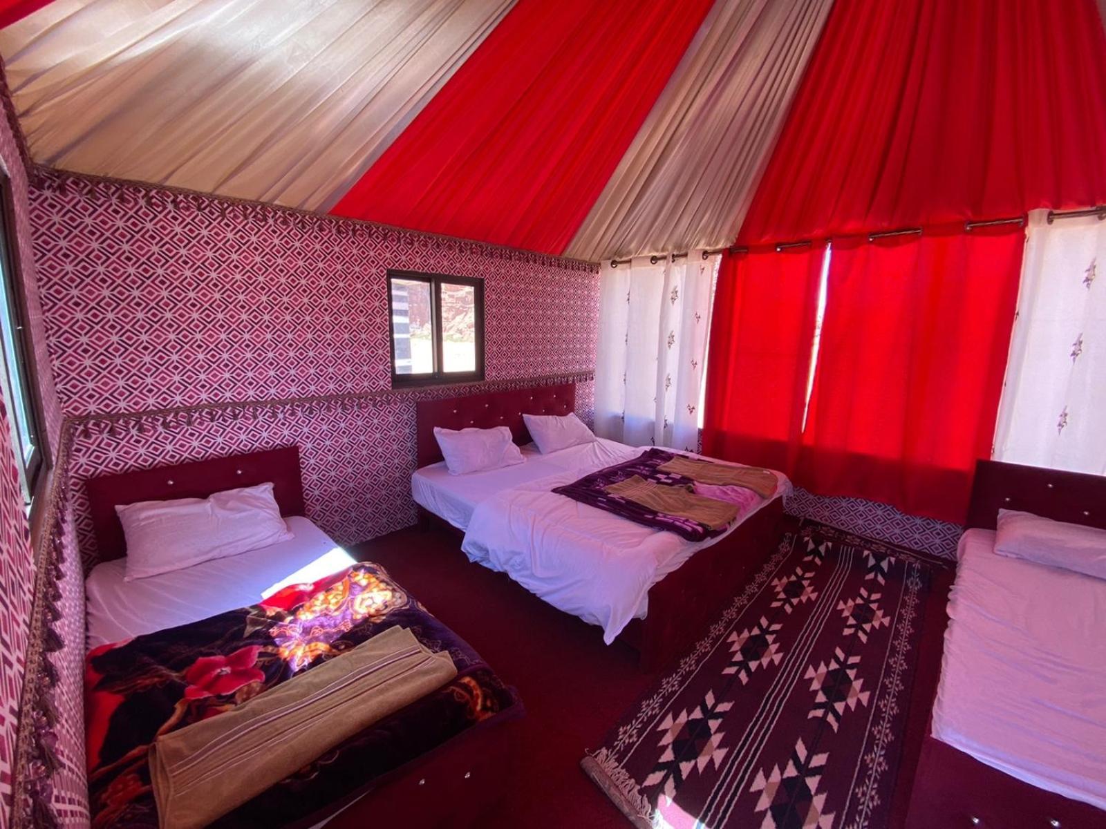 Calm Camp Bed & Breakfast Вади Рум Екстериор снимка